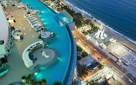 Panorama Beach Central Square Residences